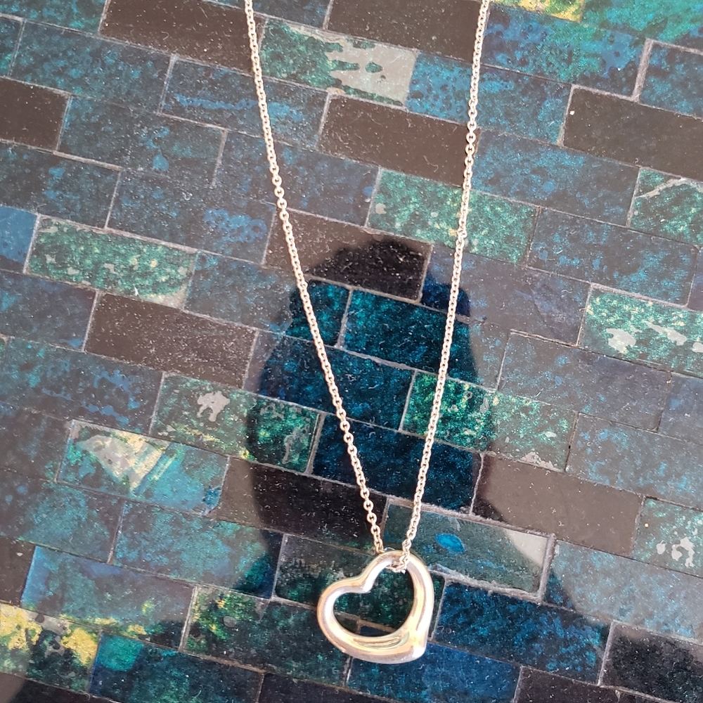 Elsa Peretti heart necklace